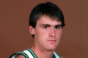 卡莱尔：球员时期我在绿军 当时红衣主教拿了9冠但总共就7个战术