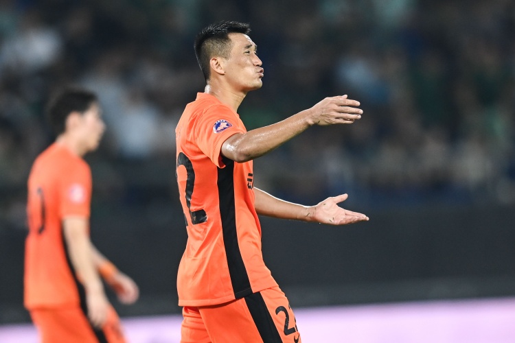 博主:唐淼和元敏诚出席玉昆vs蓉城赛前发布会,前者战旧主