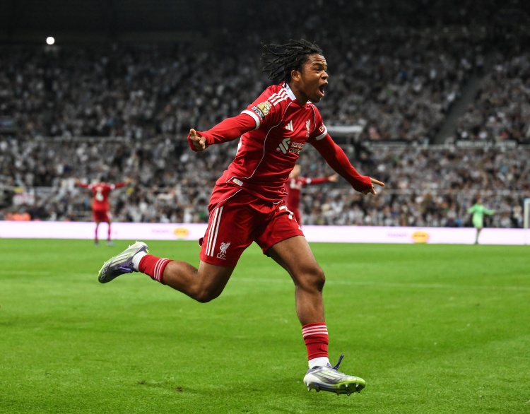 九游体育入口-季前独造5球并献首秀绝杀,新星恩古莫哈能否成为红军新一代核心