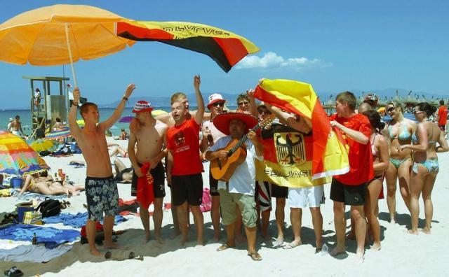 九游体育入口-欧洲杯采访手记（2）——德国哲学在马洛卡岛