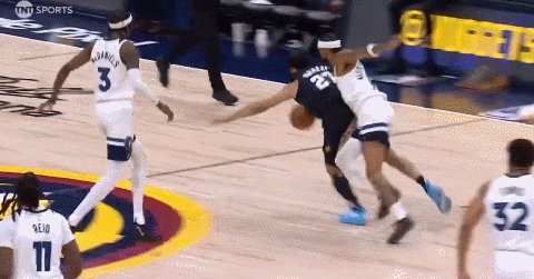 比分直播-何为变态防守？戈贝尔缺阵狼队依然锁死卫冕冠军