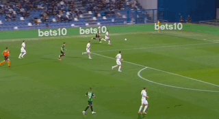 1714863600015059905.gif 九游体育-【意甲】邓弗里斯被断丢球,国米0比1客负萨索洛