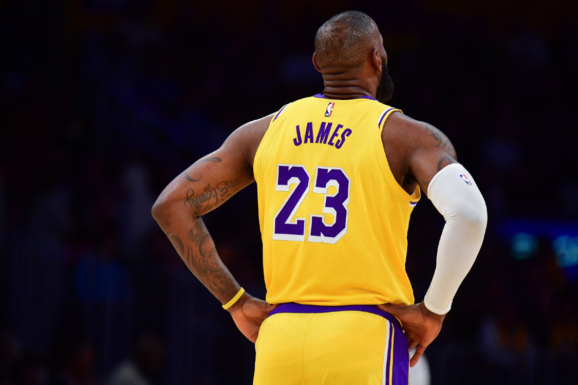 九游体育官网-合并后总决赛得分:詹姆斯!进攻端胜利贡献值历史第一:詹姆斯!