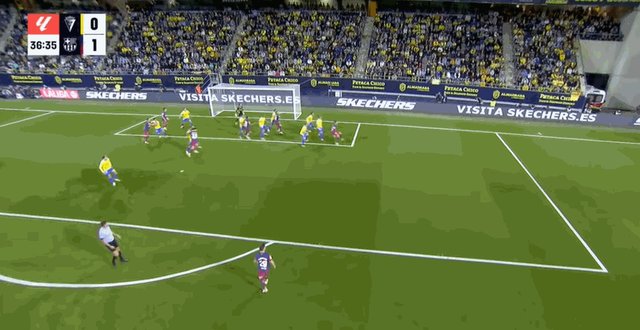 1713051040377063547.gif 比分直播-【早报】比赛最后2分钟才知道有VR?