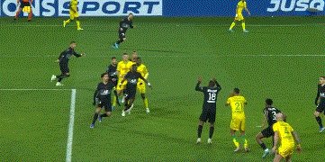 比分直播-【法甲】梅西助攻 内马尔破门+失点 巴黎先丢3球负