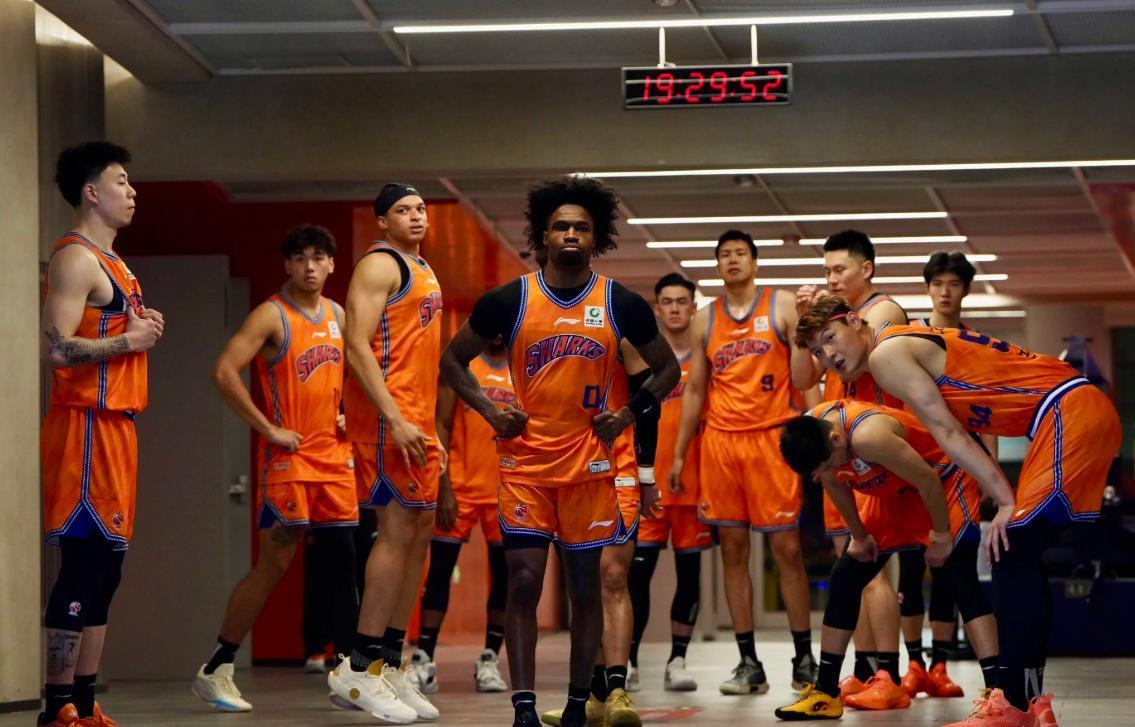 九游体育登录-上海男篮110-77广厦后，不得不承认3个事实，王博没了叫板的底气